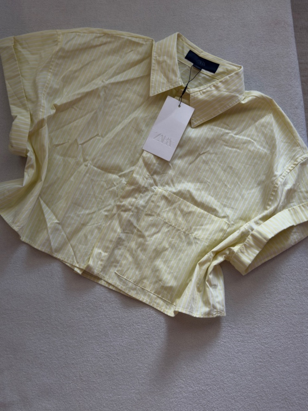 Zara Women Pale Yellow Pinstripe Short Sleeve Button-Down